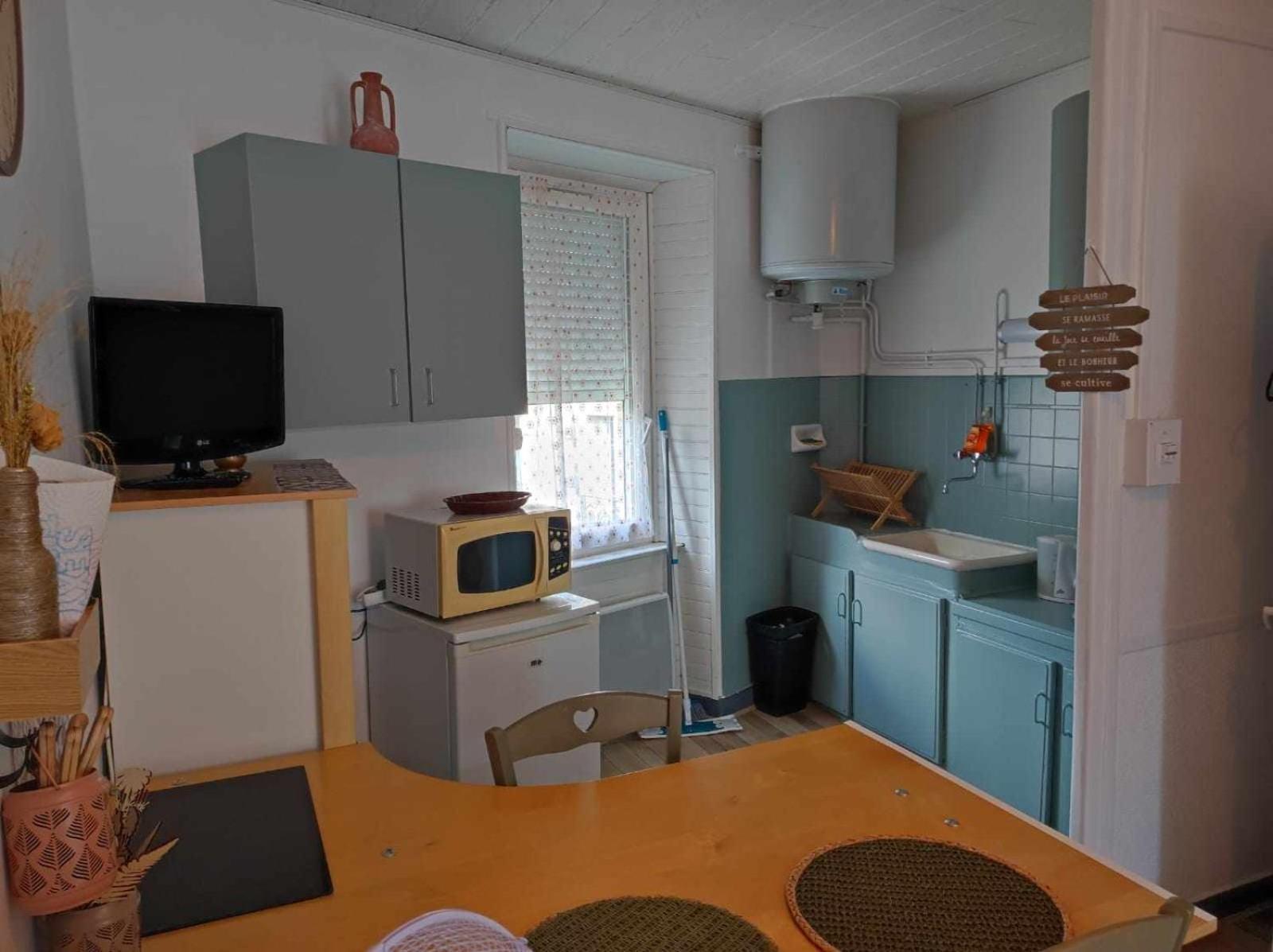 Appartement Le Nid Douillet Champetre Linge Fourni à La Bourboule Extérieur photo